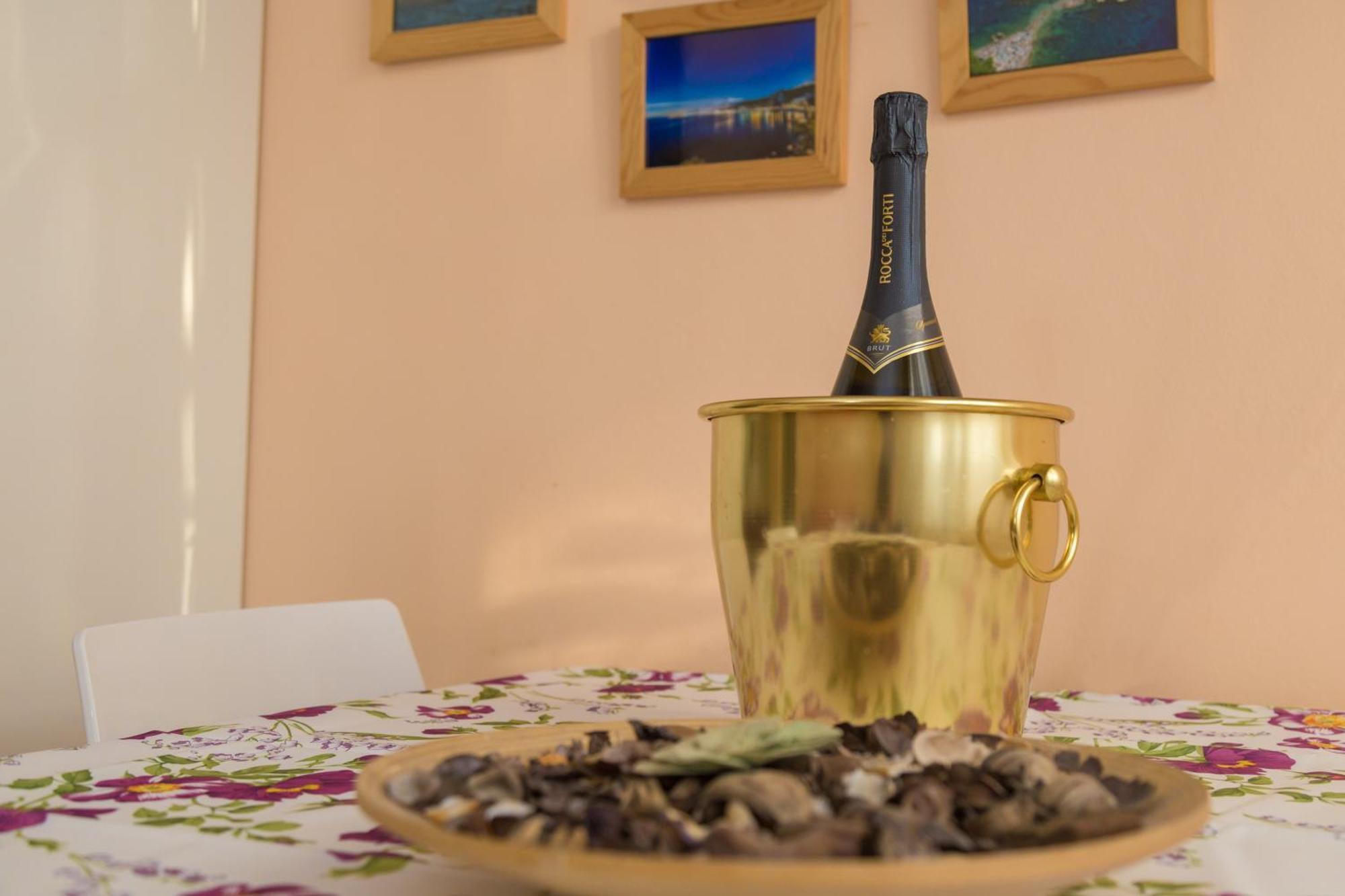 Il Signo Cocco Mare Apartment Таормина Екстериор снимка